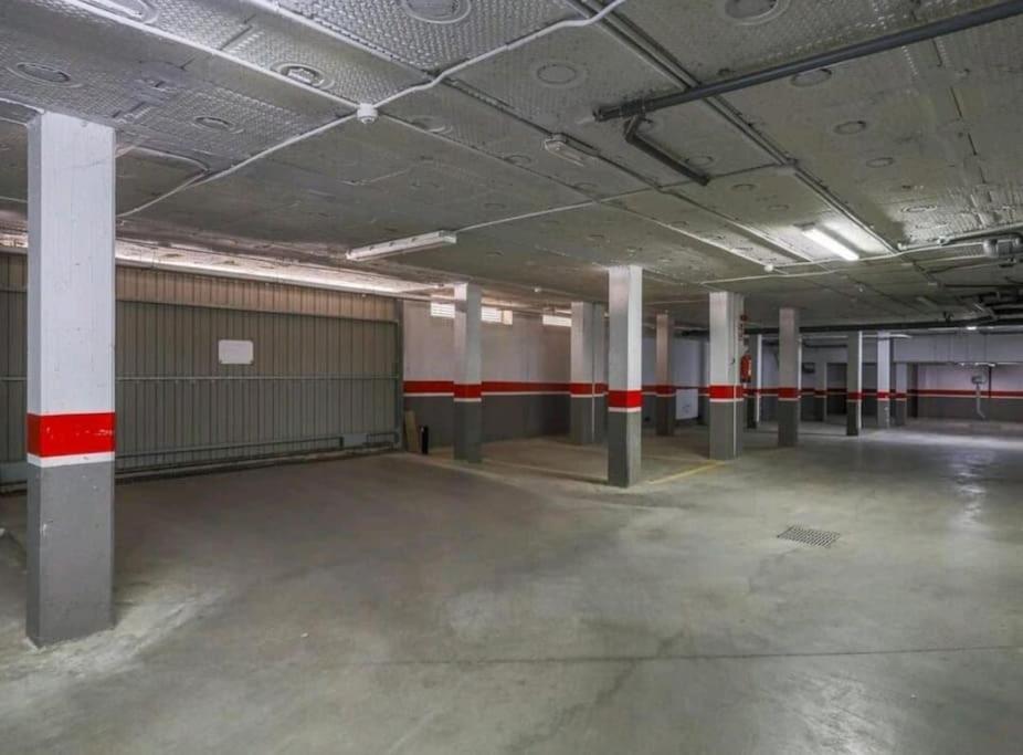 Alojamiento Con Piscina Y Parking En Sevilla La Algaba エクステリア 写真